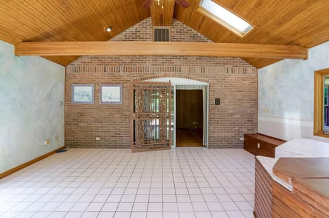 Photo of 5459 Hedgerow Drive, Indianapolis, IN