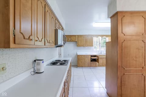 Photo of 5459 Hedgerow Drive, Indianapolis, IN