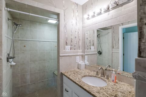Photo of 5459 Hedgerow Drive, Indianapolis, IN