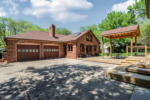 Photo of 5459 Hedgerow Drive, Indianapolis, IN