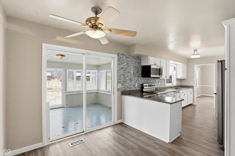 Photo of 6434 Maple Manor, Brownsburg, IN