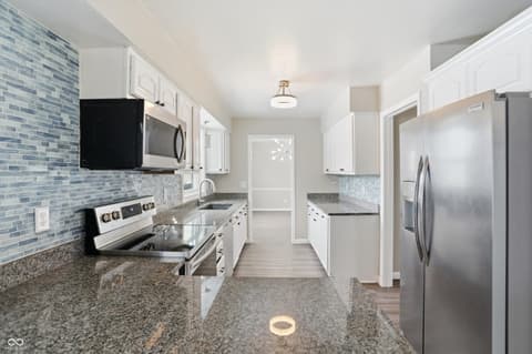 Photo of 6434 Maple Manor, Brownsburg, IN