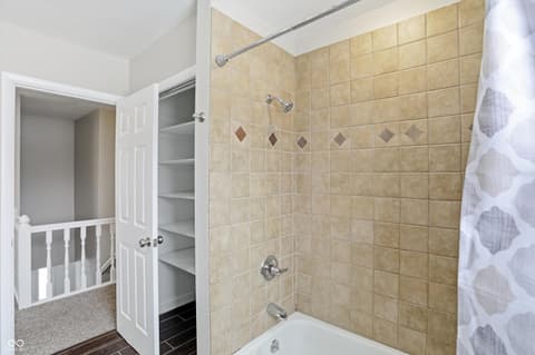 Photo of 6434 Maple Manor, Brownsburg, IN