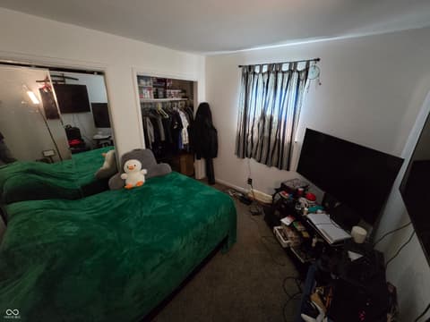 Photo of 946 N Mitchner Avenue, Indianapolis, IN