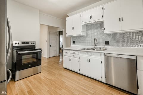 Photo of 934 E Morris Street, Indianapolis, IN