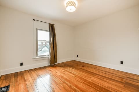 Photo of 934 E Morris Street, Indianapolis, IN