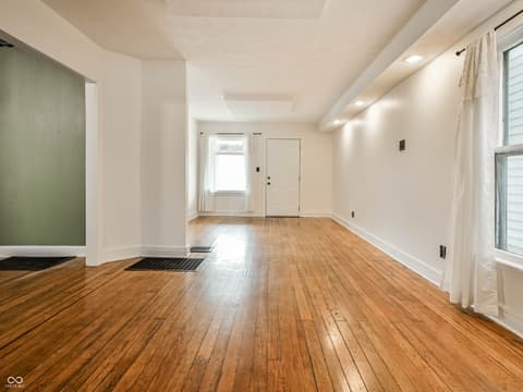 Photo of 934 E Morris Street, Indianapolis, IN