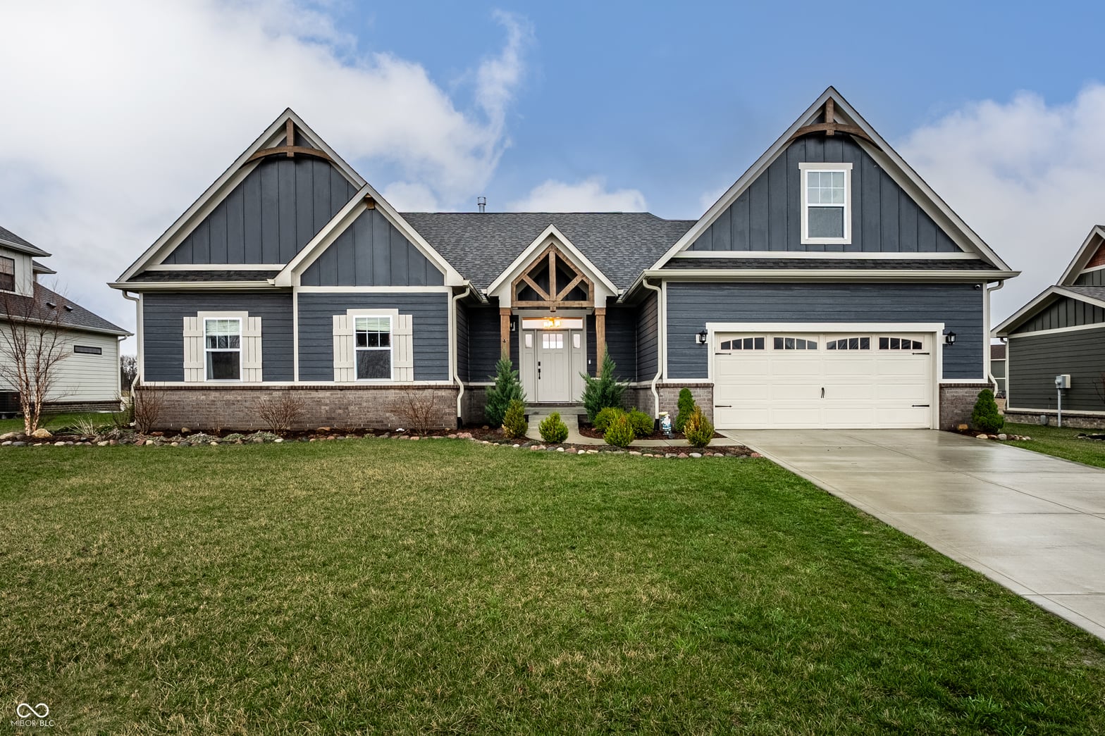 Front exterior at 2117 W Bedrock Lane, Greenfield, IN