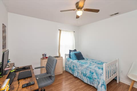 Photo of 5527 Forest Ridge Court, Indianapolis, IN