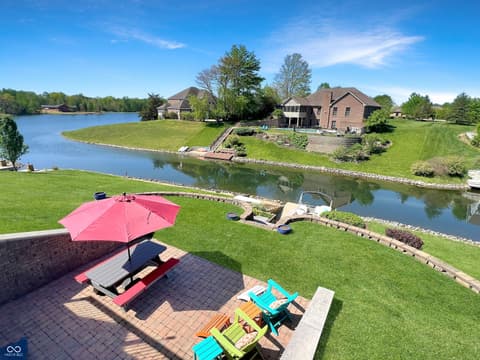 Photo of 6075 Waterside Drive, Columbus, IN