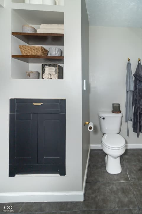Primary bathroom at 1132 Chapman Drive, Greenfield, IN