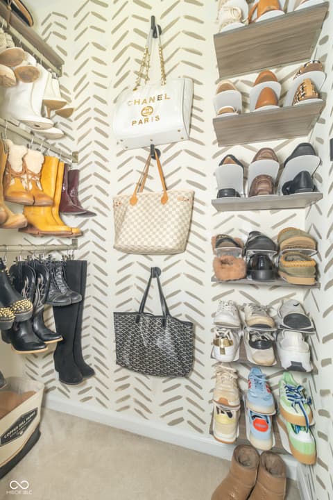 Closet — 1132 Chapman Drive, Greenfield, IN