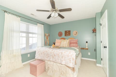 Guest Quarters — 1132 Chapman Drive, Greenfield, IN