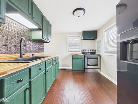 Photo of 1005 E Jackson Street, Muncie, IN