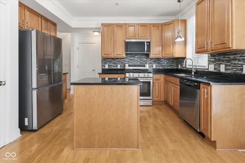 Photo of 518 E Miami Street, Indianapolis, IN