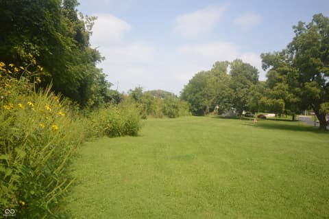 Yard at 8225 Crawfordsville Road, Indianapolis, IN