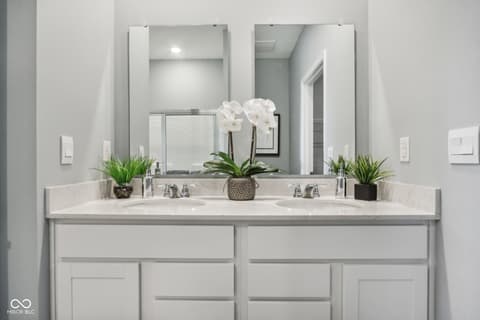 Photo of 9203 Hemingway Drive, Indianapolis, IN