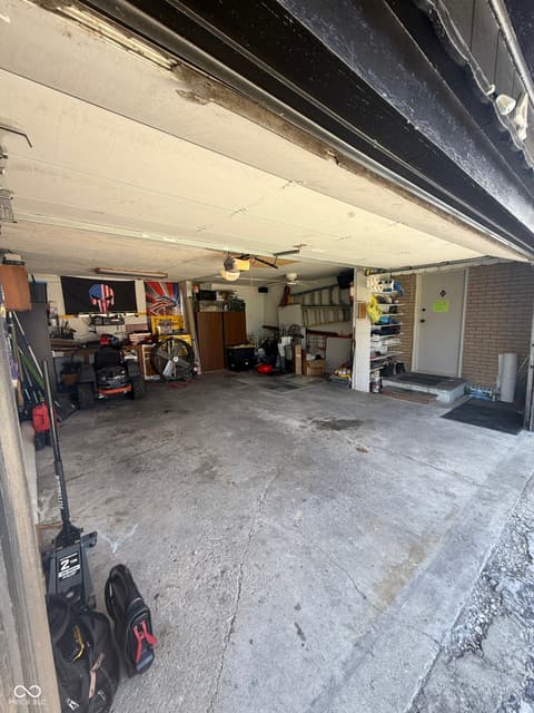 Garage at 4916 Ingleside Lane, Indianapolis, IN