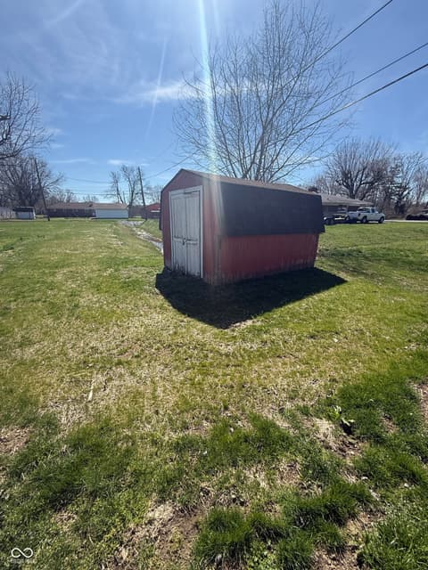 Yard at 4916 Ingleside Lane, Indianapolis, IN