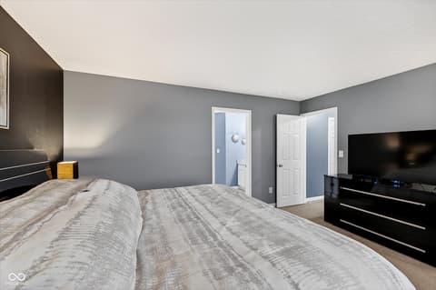 Photo of 651 Farnham Drive, Westfield, IN