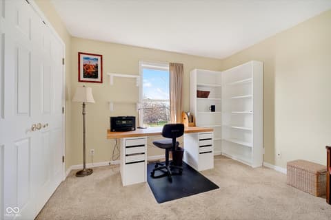 Photo of 10552 Greenway Drive, Fishers, IN