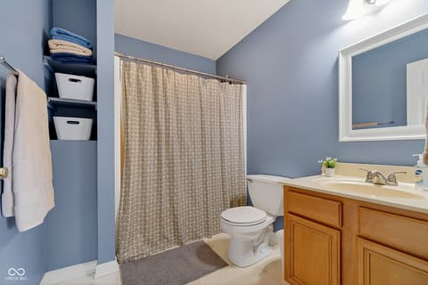 Photo of 10552 Greenway Drive, Fishers, IN