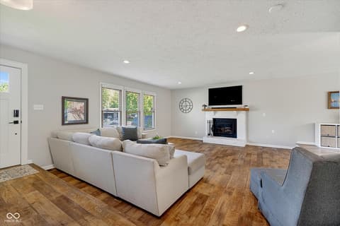 Photo of 50 Granite Court, Carmel, IN