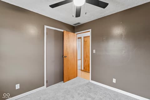 Photo of 2235 Hargan Drive, Madison, IN