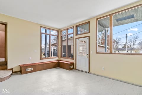 Photo of 2235 Hargan Drive, Madison, IN