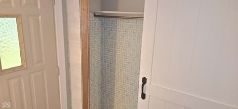 Closet — 10671 E State Road 7, Columbus, IN