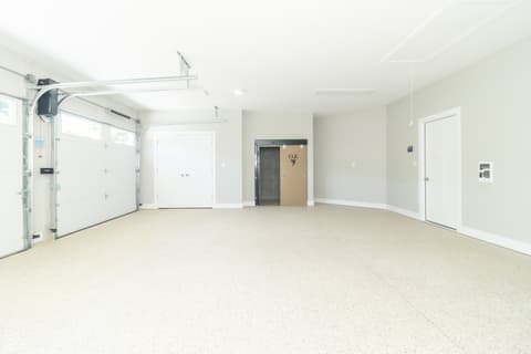 Photo of 307 Blue River Drive, Knightstown, IN
