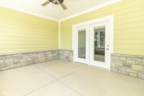 Photo of 307 Blue River Drive, Knightstown, IN