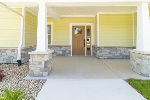 Photo of 307 Blue River Drive, Knightstown, IN