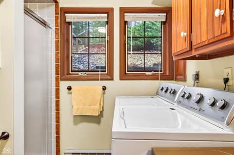 Photo of 972 Helmsburg Road, Nashville, IN