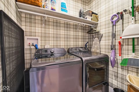 Laundry room at 1818 Ruckle Street, Indianapolis, IN