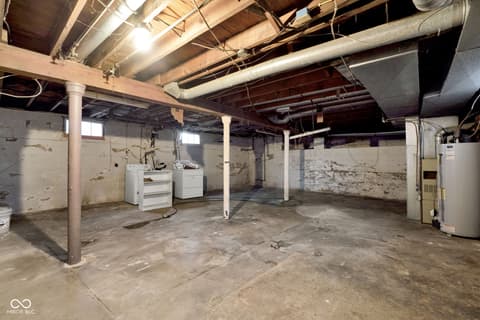Basement at 2308 Pearl Street, Columbus, IN