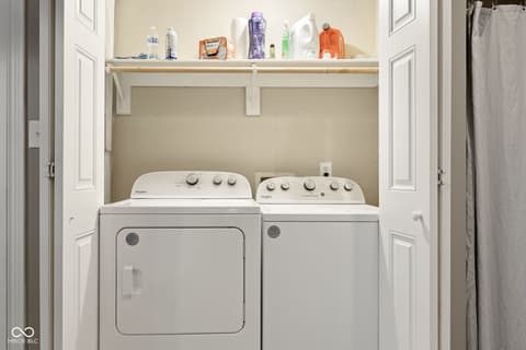 Laundry room at 2020 Ruckle Street, Indianapolis, IN