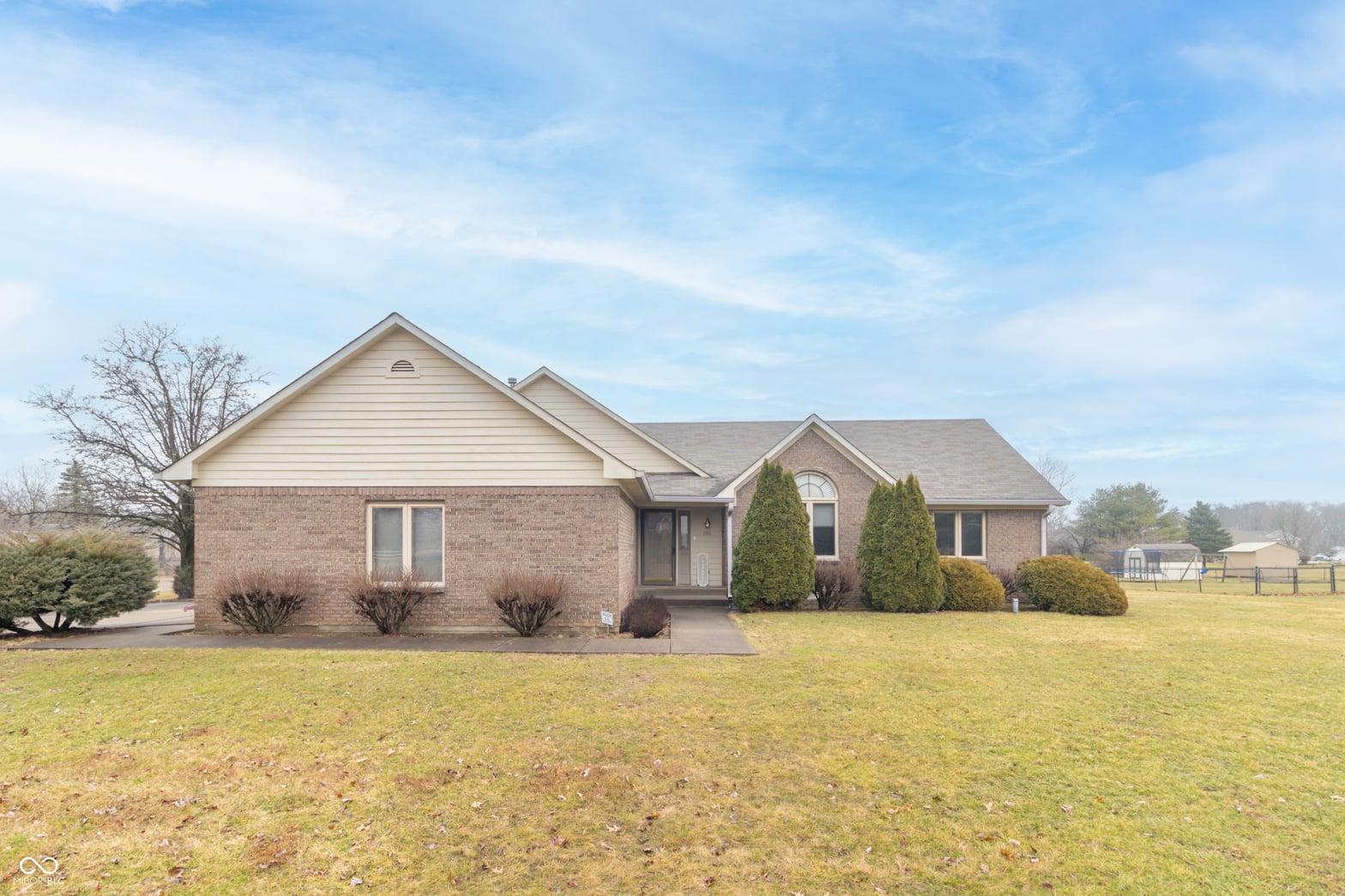 Front exterior at 385 N Summerfield Drive, Greenfield, IN