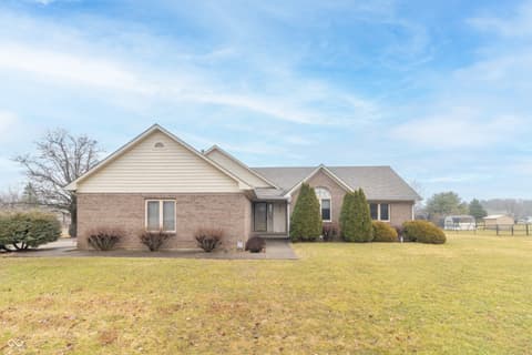 385 N Summerfield Drive