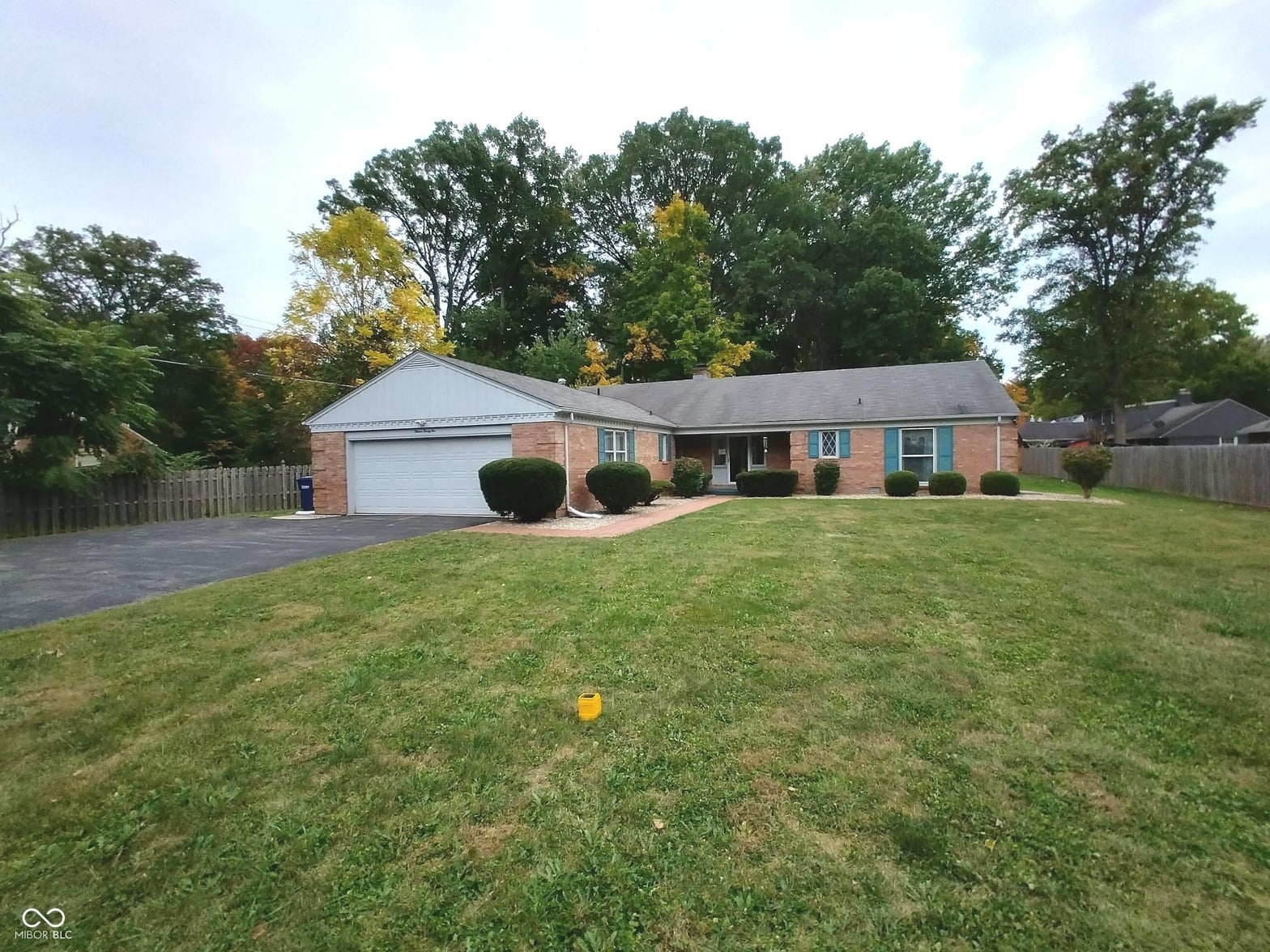 Front exterior at 1321 Greenway Drive, Anderson, IN