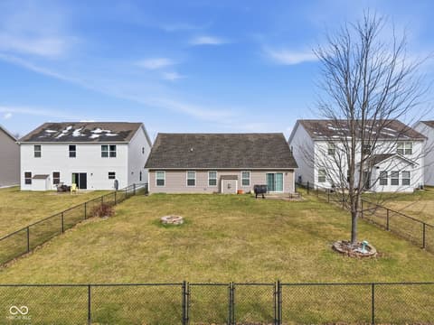 Photo of 5911 Edelle Drive, Indianapolis, IN