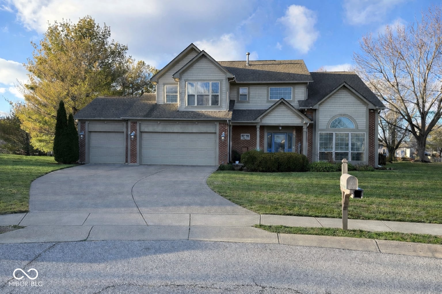 Front exterior at 5544 Homestead Court, Plainfield, IN