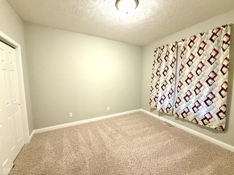 Photo of 486 Glenview Drive, Greencastle, IN