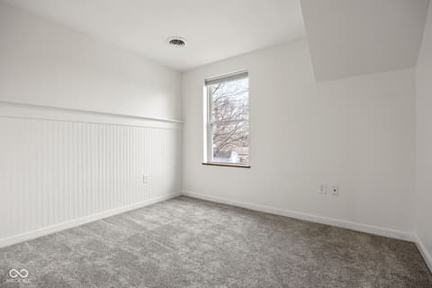 Photo of 1594 Cherry Street, Noblesville, IN
