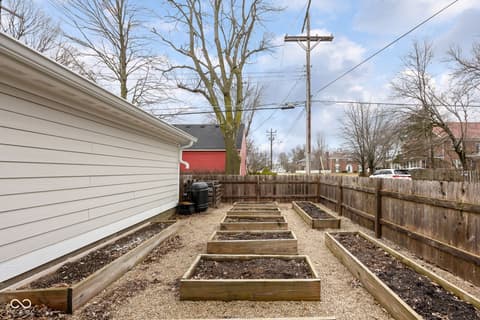 Photo of 1594 Cherry Street, Noblesville, IN