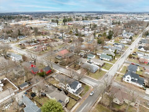 Photo of 1594 Cherry Street, Noblesville, IN