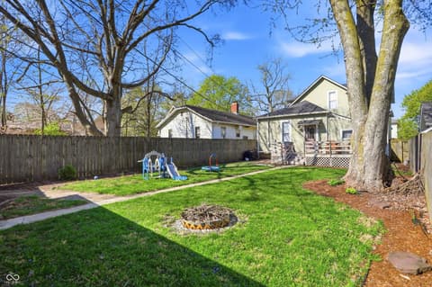 Photo of 1313 N Oxford Street, Indianapolis, IN