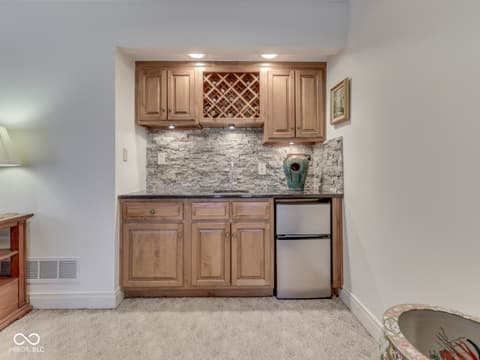 Photo of 1752 Pathway Drive N, Greenwood, IN