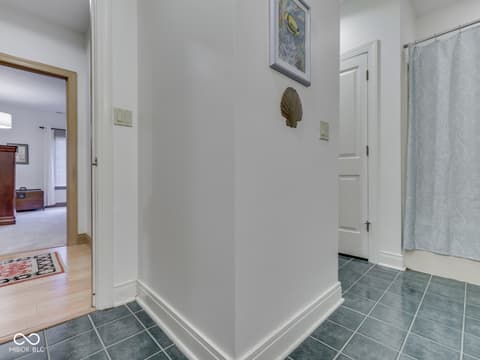 Photo of 1752 Pathway Drive N, Greenwood, IN