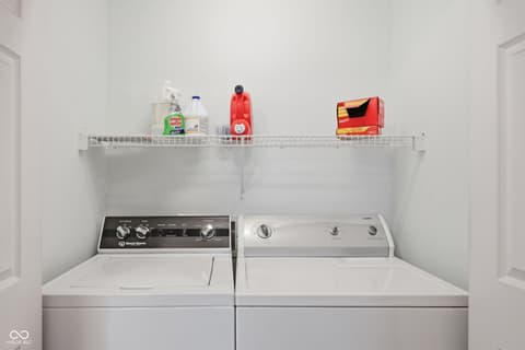 Laundry room at 4121 W Heritage Way, Bloomington, IN